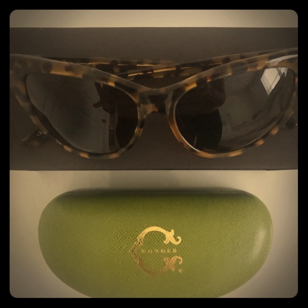 C Wonder Sunglasses